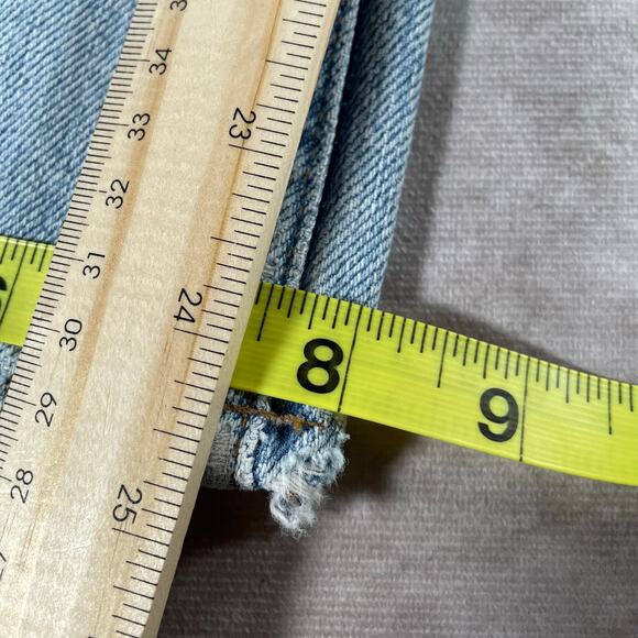 Vintage Women’s GAP Boot Cut Light Wash Denim Jeans - Picture 7 of 8
